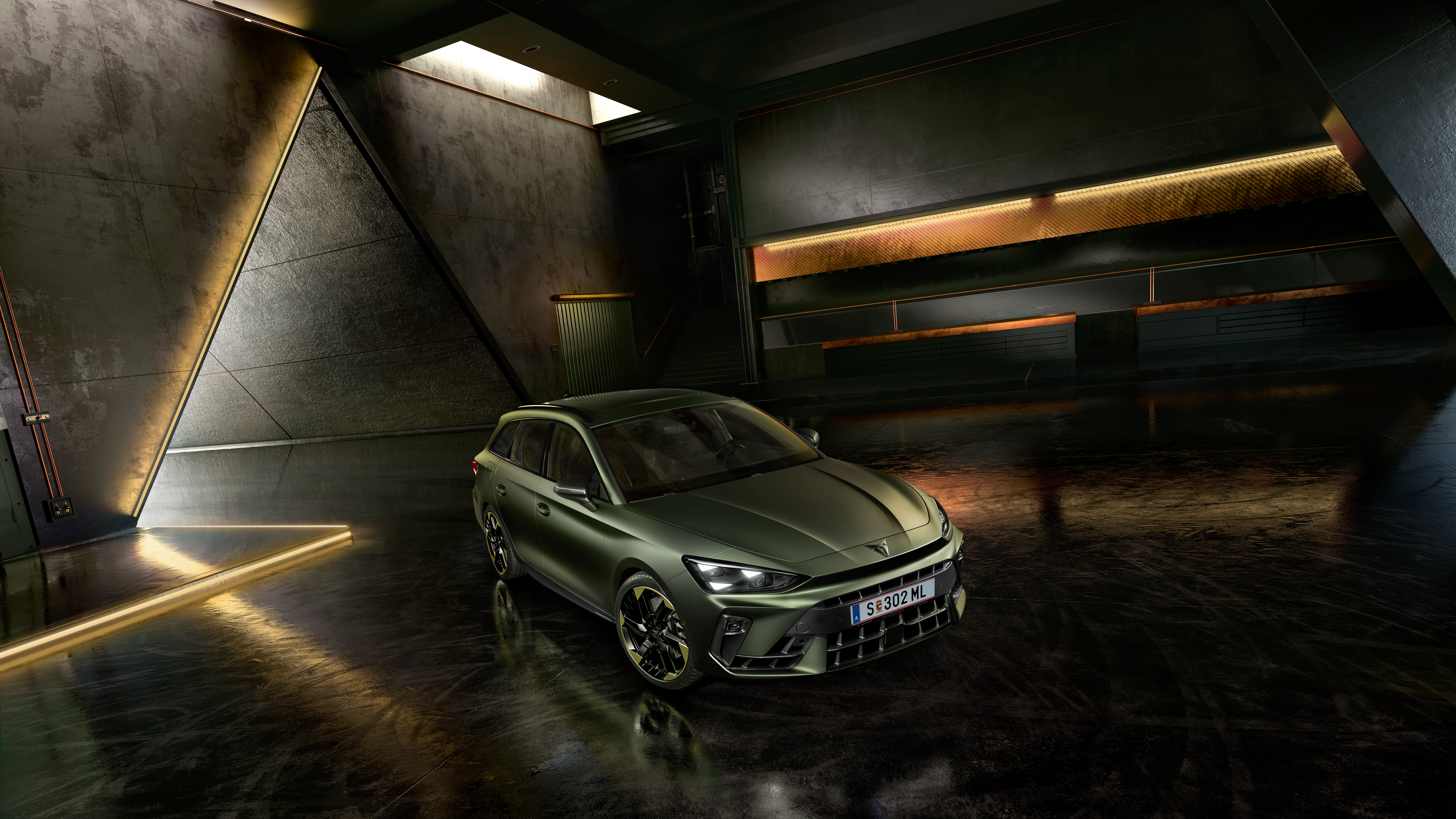 Außendesign der CUPRA Leon Kombi Tribe Edition in Manganese Matt mit 19-Zoll-Leichtmetallfelgen in Sulfur