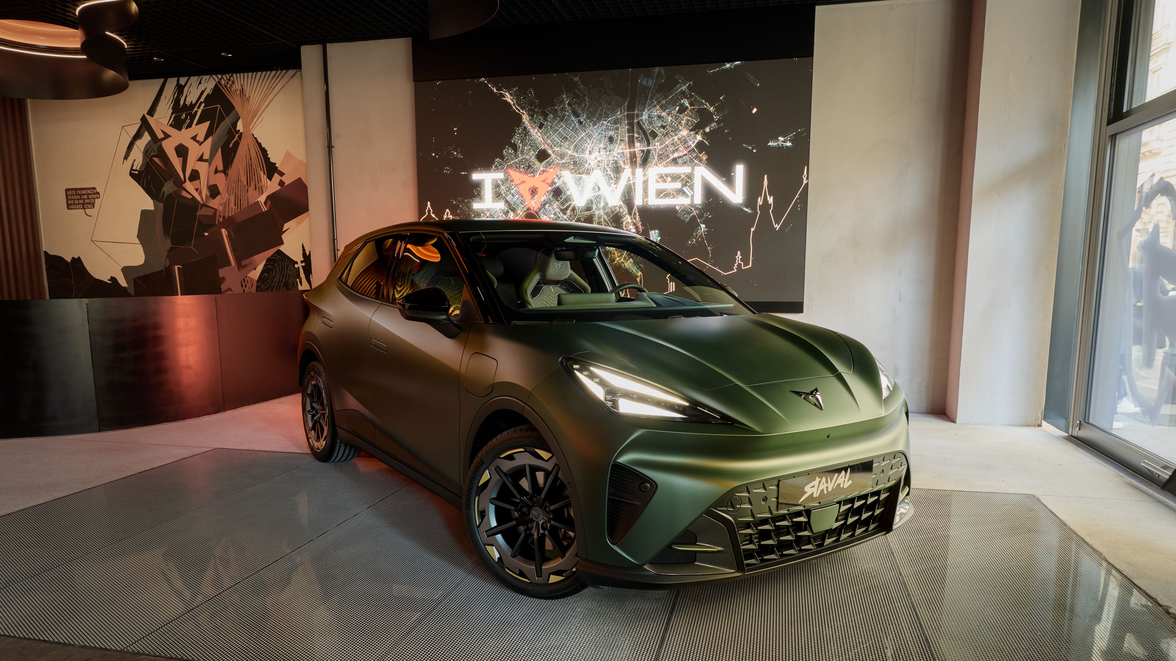 CUPRA Raval VZ matt grün