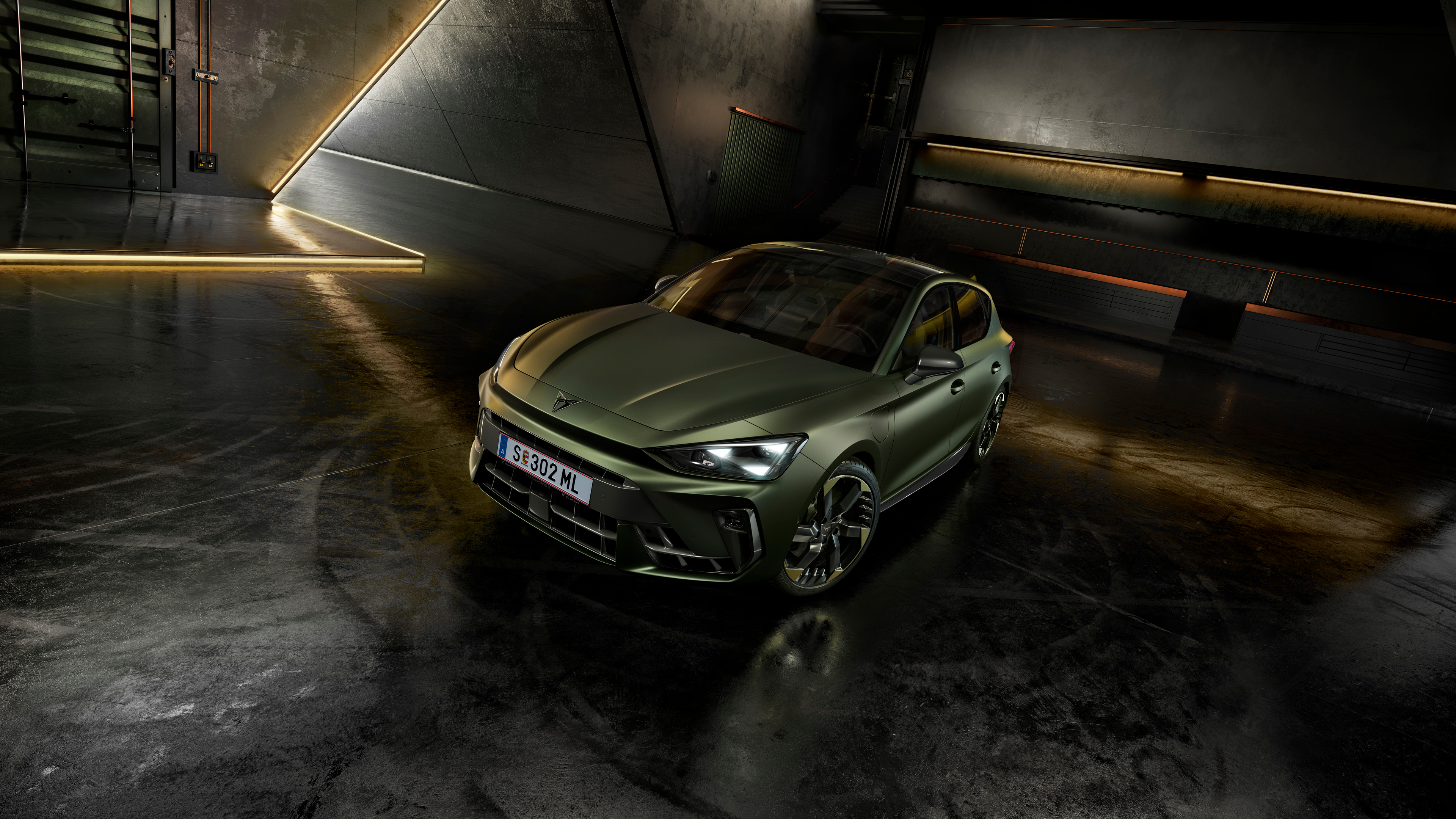 Außendesign der CUPRA Leon Tribe Edition in Manganese Matt 