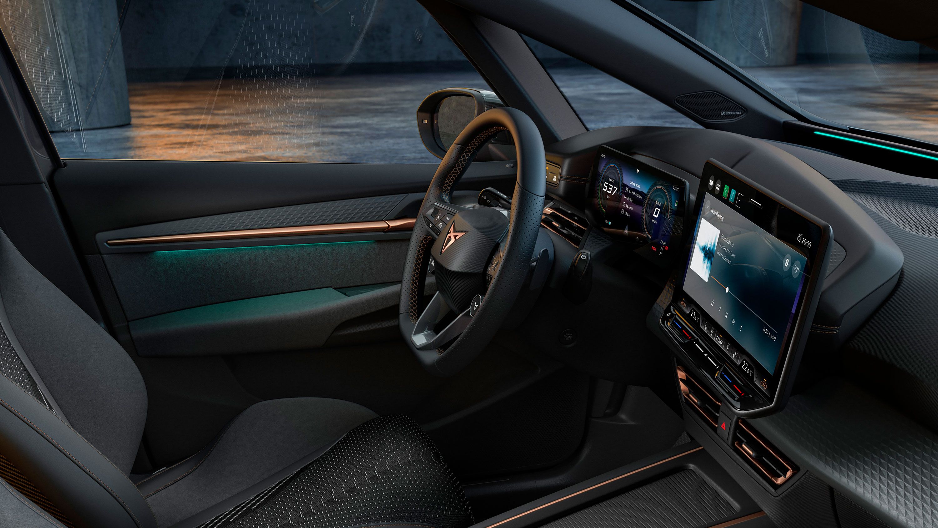 Innenansicht eines CUPRA Born mit Lenkrad und Digital Cockpit