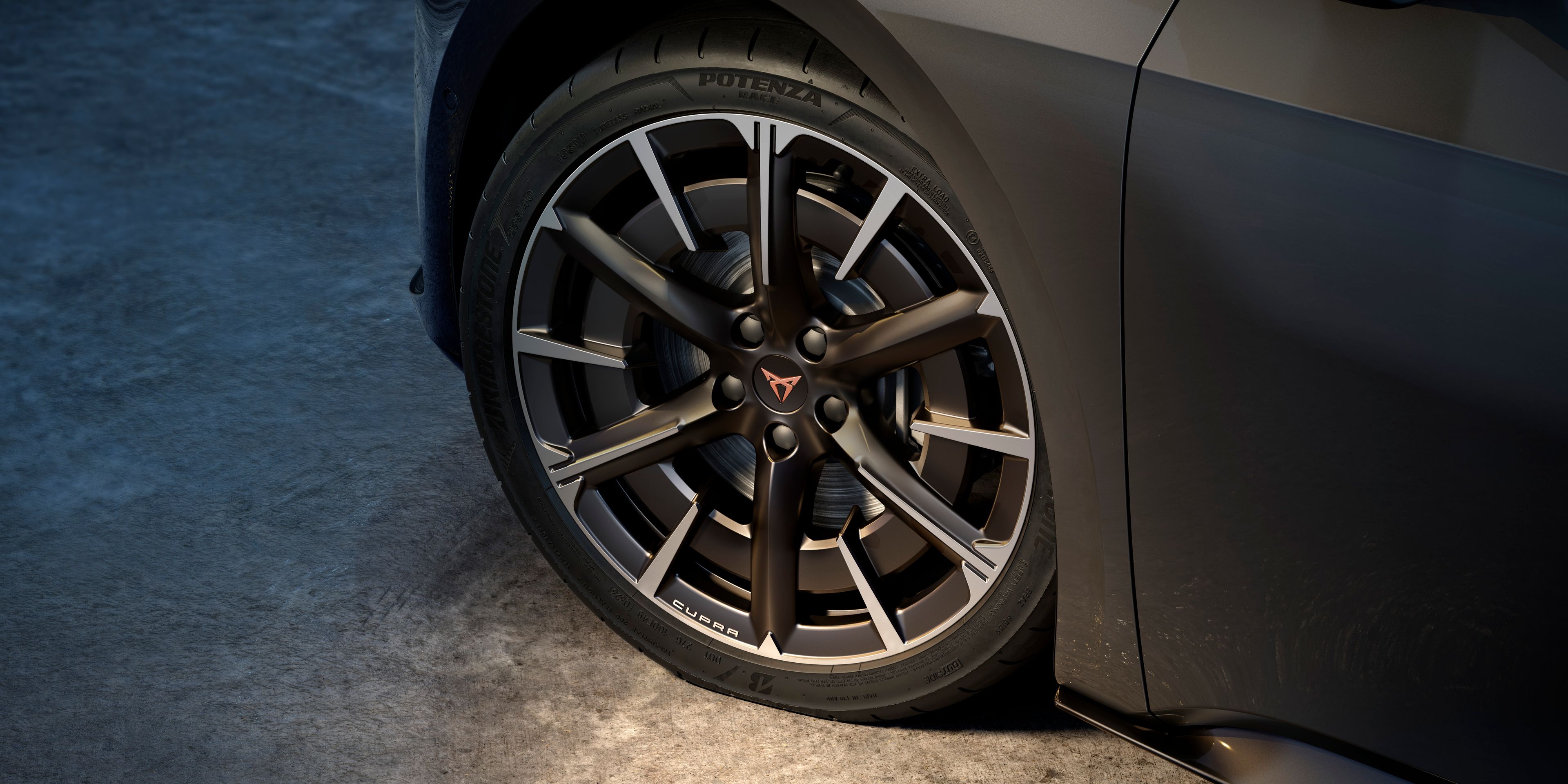 CUPRA Born Firestorm Felgen Silber